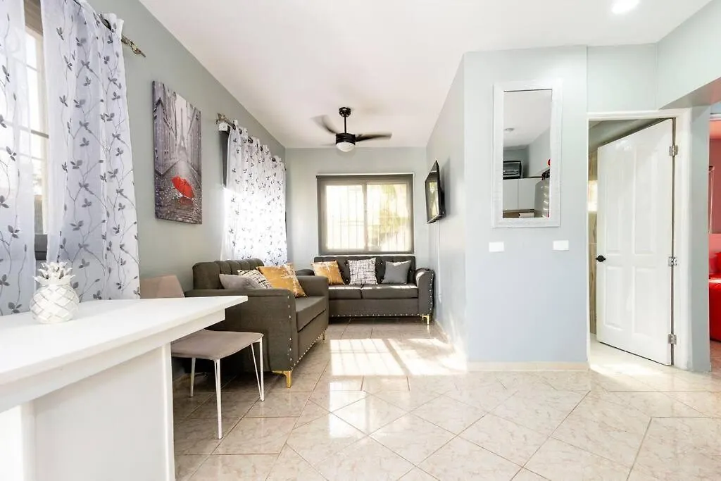 Hermosa Suites #1 In The Heart Of Punta Cana 0*,